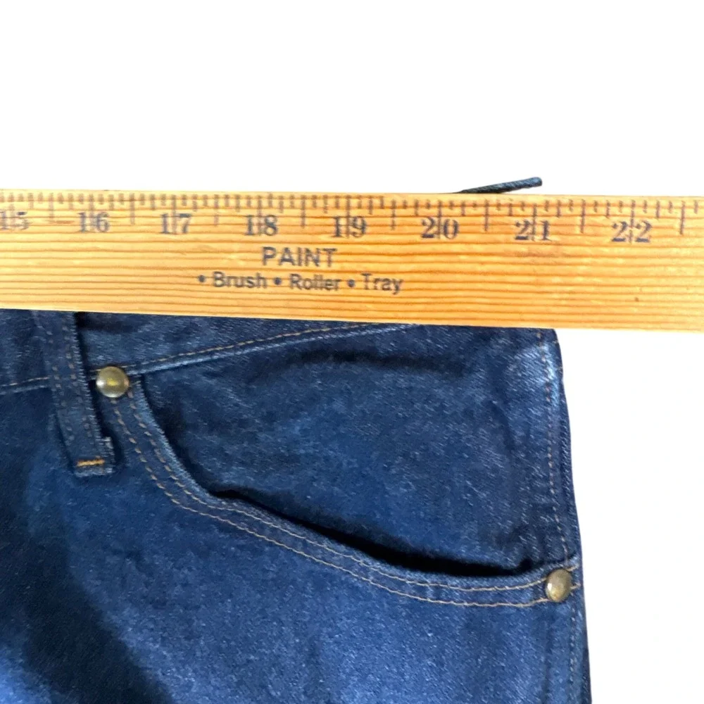 Wrangler 47MWZ Dark Wash Denim Jeans Mens 42x31 Classic Workwear‎ Fit